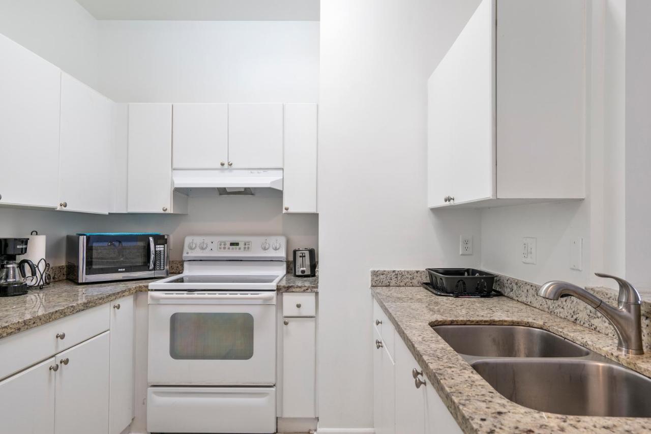 Airport Getaway Apartment ไมอามี ภายนอก รูปภาพ