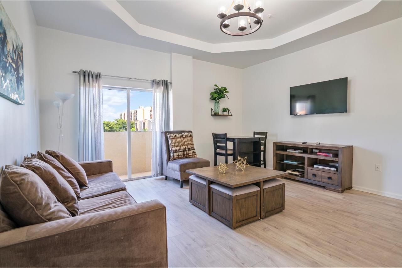 Airport Getaway Apartment ไมอามี ภายนอก รูปภาพ